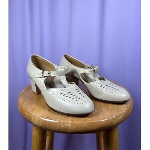 Lane Bryant Cream Leather Pumps T-strap Size 6 Woven Lattice Buckle 1920s Retro